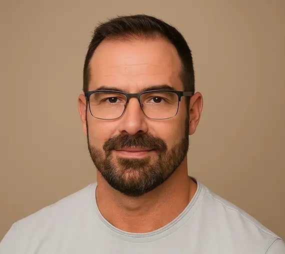 Nathan-Jarrell Headshot